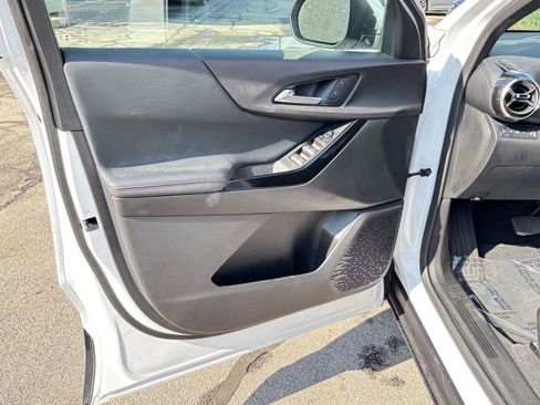 Used 2025 Chevrolet Equinox LT image 26