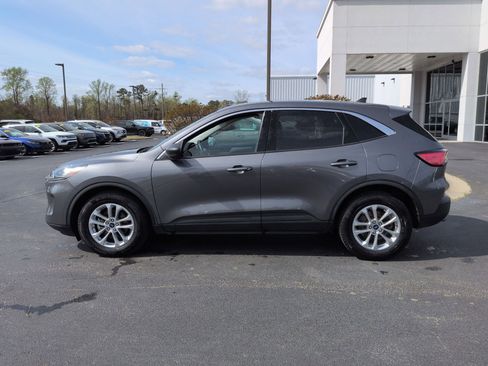 Used 2022 Ford Escape SE w/ Convenience Package image 8