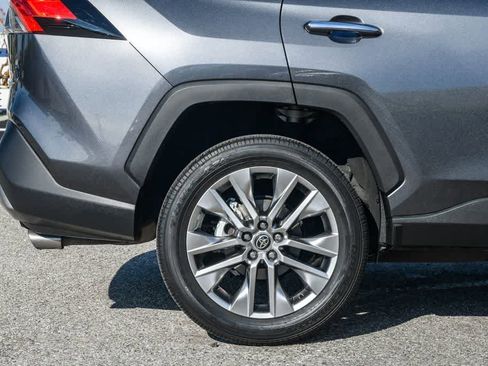 Used 2023 Toyota RAV4 Limited image 10