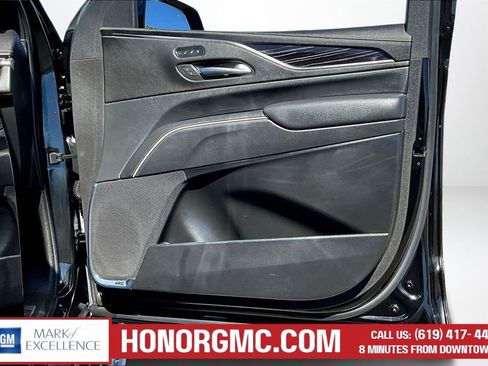 Used 2022 Cadillac Escalade ESV Sport w/ Touring Package AWD/4WD image 29