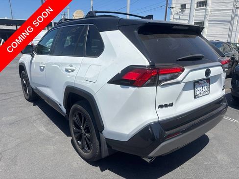 Used 2023 Toyota RAV4 XSE AWD/4WD image 10