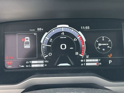 New 2026 Toyota Tundra Limited AWD/4WD image 18