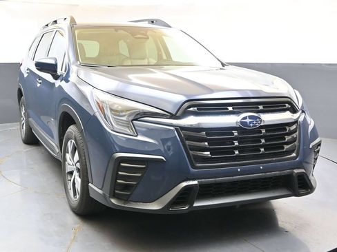 Certified 2025 Subaru Ascent Premium AWD/4WD image 8