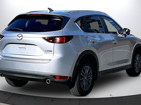 Used 2021 MAZDA CX-5 Touring image 9