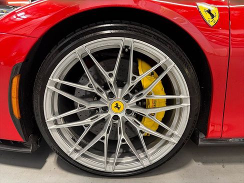 Used 2022 Ferrari SF90 Spider AWD/4WD image 36