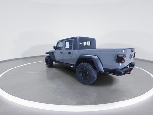 Used 2020 Jeep Gladiator Rubicon AWD/4WD image 2