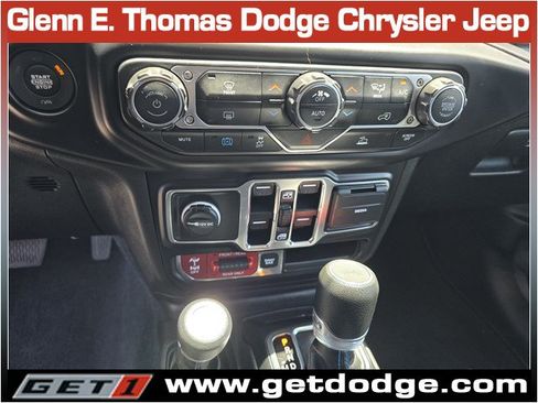 Used 2023 Jeep Wrangler Unlimited Rubicon 4xe AWD/4WD image 17