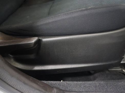 Used 2013 Subaru Impreza 2.0i image 22