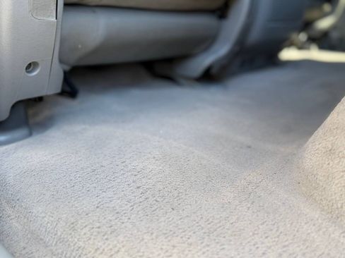 Used 2006 Lexus LX 470 4WD image 94