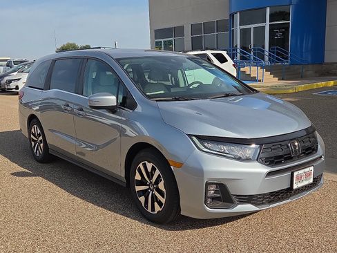 New 2026 Honda Odyssey EX-L image 5