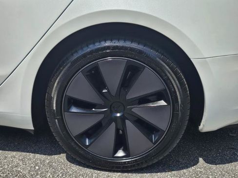 Used 2024 Tesla Model 3 RWD image 18