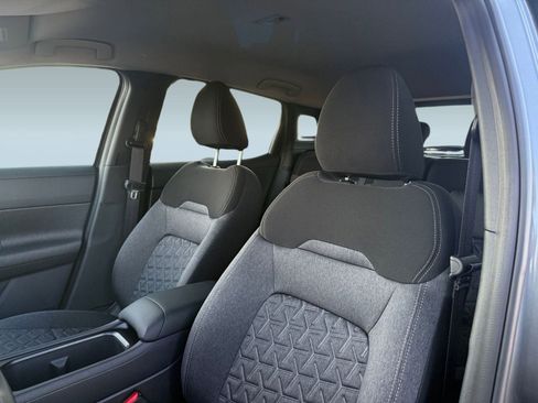 New 2026 Nissan Kicks SV w/ Charging Package image 22