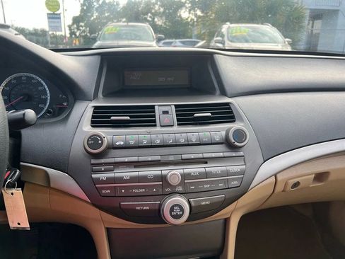 Used 2012 Honda Accord LX image 9