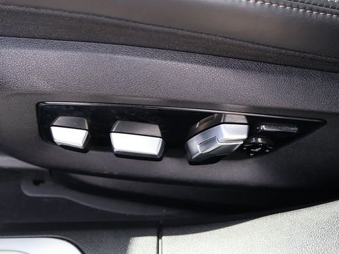 Used 2019 BMW 750i xDrive 750i xDrive image 35