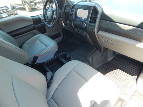 Used 2020 Ford F250 XL w/ Power Equipment Group RWD image 16