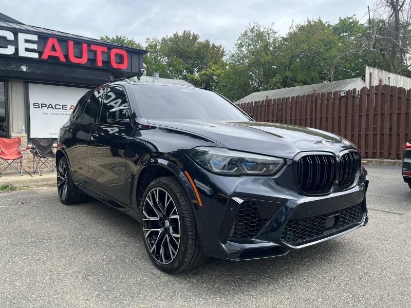 Used 2023 BMW X5 M w/ Competition Package AWD/4WD image 4