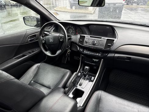 Used 2017 Honda Accord Sport Special Edition image 25