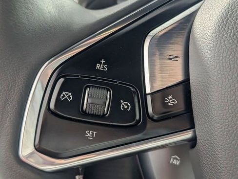 Certified 2024 Chevrolet Corvette Stingray Preferred Cpe w/ 2LT image 24