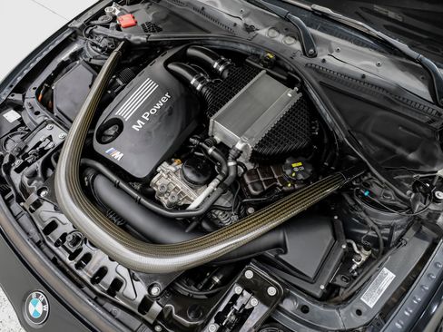 Used 2015 BMW M4 Coupe image 45