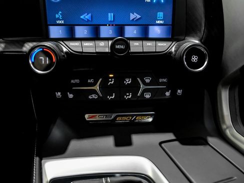 Used 2015 Chevrolet Corvette Z06 w/ 2LZ Preferred Equipment Group image 20