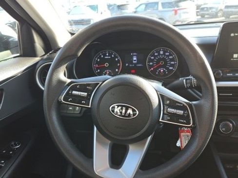 Used 2020 Kia Forte LXS image 22