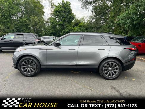 Used 2019 Land Rover Range Rover Velar R-Dynamic SE image 12