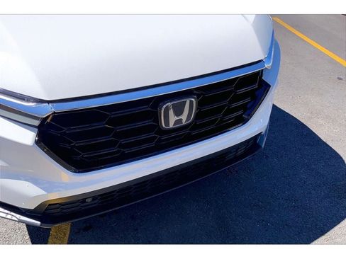Used 2026 Honda CR-V EX-L image 32