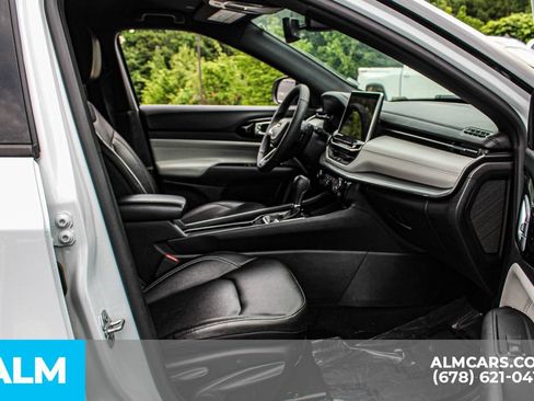 Used 2025 Jeep Compass Limited AWD/4WD image 20