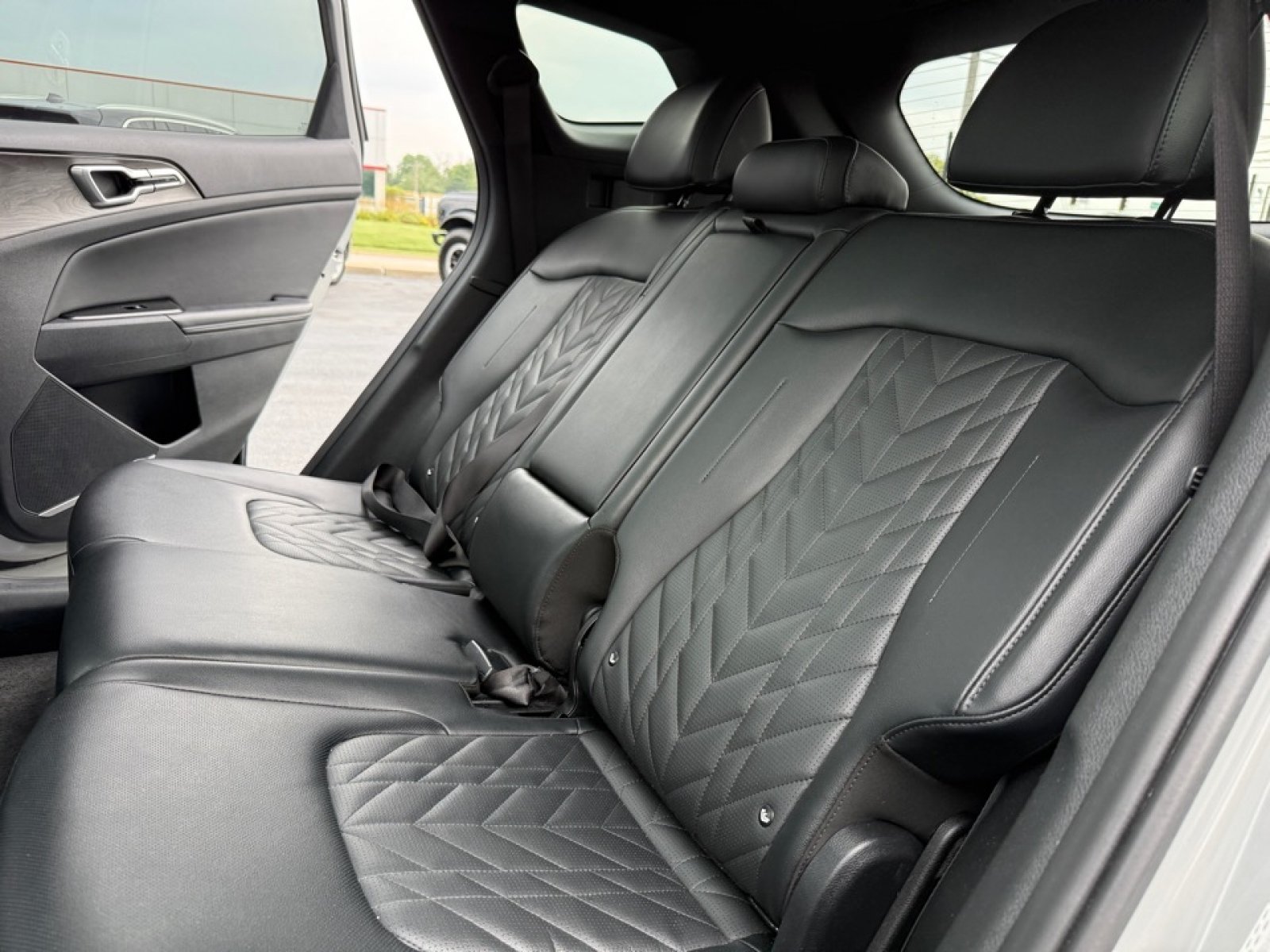 Used 2024 Kia Sportage X-Line w/ X-Line Premium Package AWD/4WD image 32