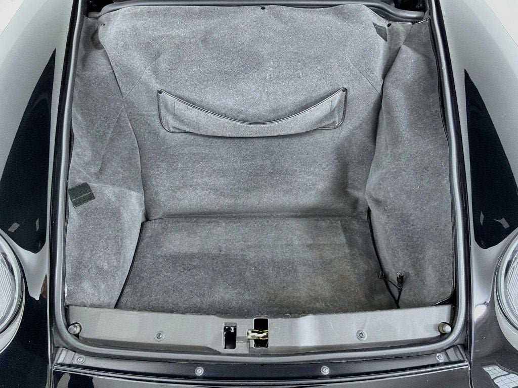 Used 1997 Porsche 911 Cabriolet image 28