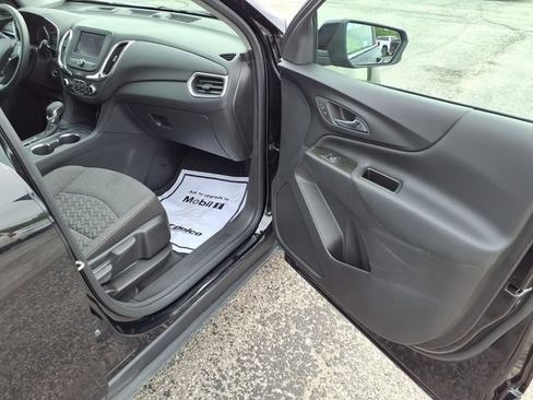 Used 2024 Chevrolet Equinox LT FWD image 81