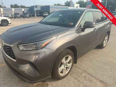 Used 2023 Toyota Highlander L