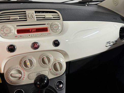 Used 2015 FIAT 500 Pop image 12