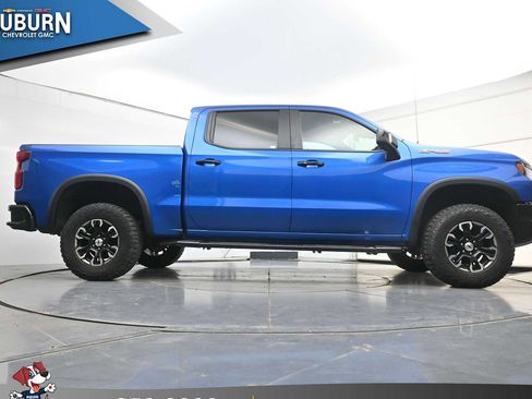 Used 2022 Chevrolet Silverado 1500 ZR2 AWD/4WD image 25