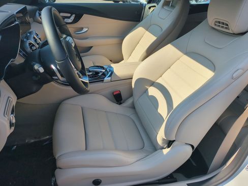 Used 2023 Mercedes-Benz C 300 4MATIC Cabriolet image 15