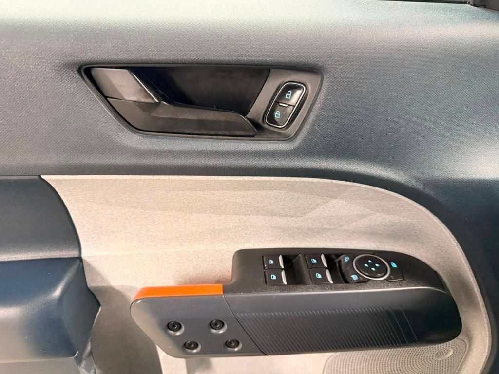 Used 2022 Ford Maverick XLT w/ Equipment Group 300A Standard AWD/4WD image 15