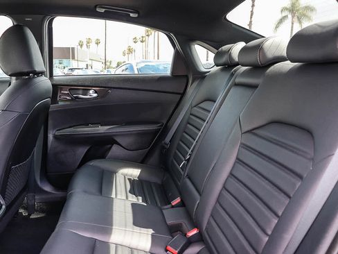 Used 2023 Kia Forte GT-Line w/ GT-Line Premium Package FWD image 21