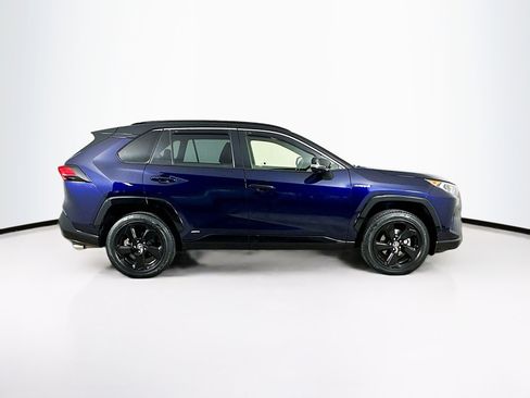 Used 2020 Toyota RAV4 XSE image 10