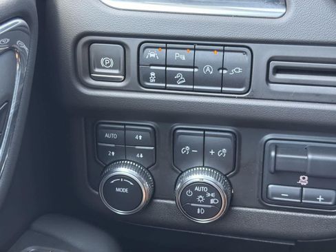 Used 2022 GMC Yukon XL AT4 w/ Max Trailering Package image 20