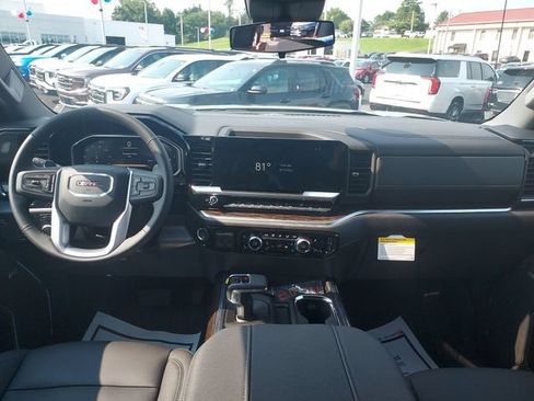 New 2026 GMC Sierra 1500 Elevation w/ Elevation Premium Package AWD/4WD image 15