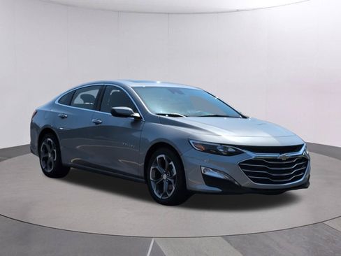 Used 2024 Chevrolet Malibu LT FWD image 9