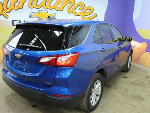 Used 2019 Chevrolet Equinox LS w/ LS Convenience Package image 8