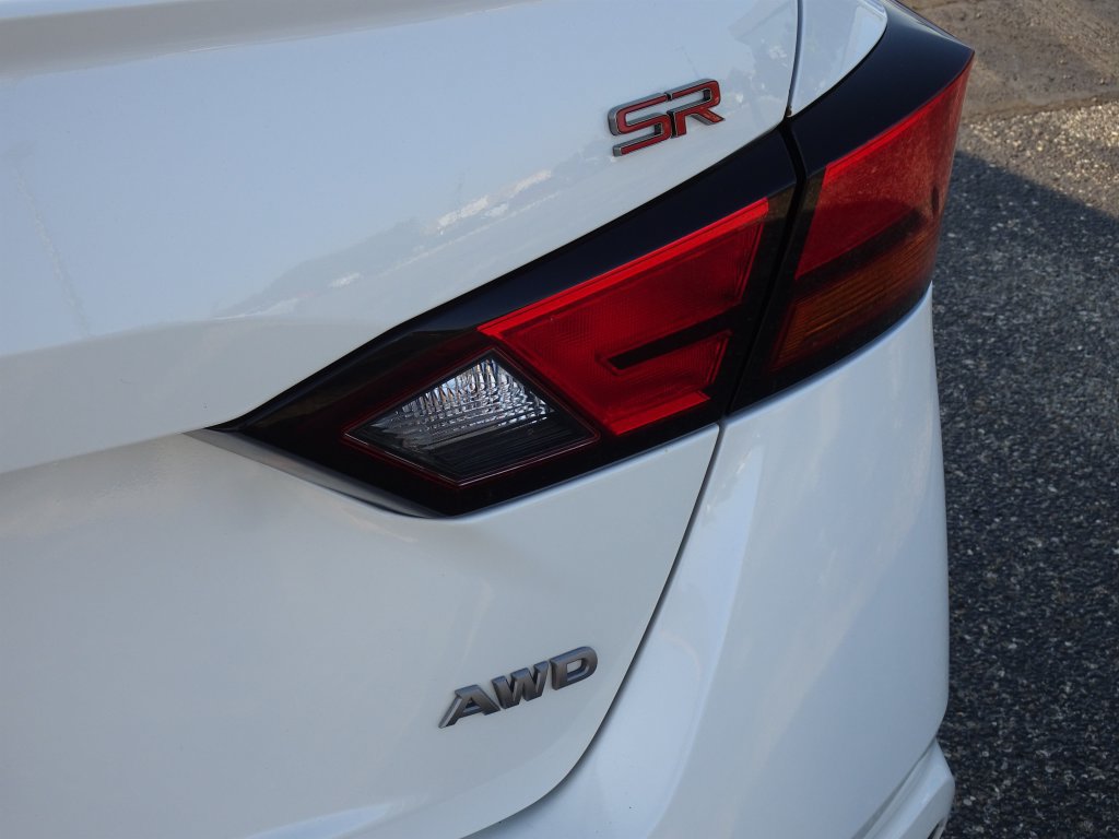 Used 2024 Nissan Altima 2.5 SR AWD/4WD image 26