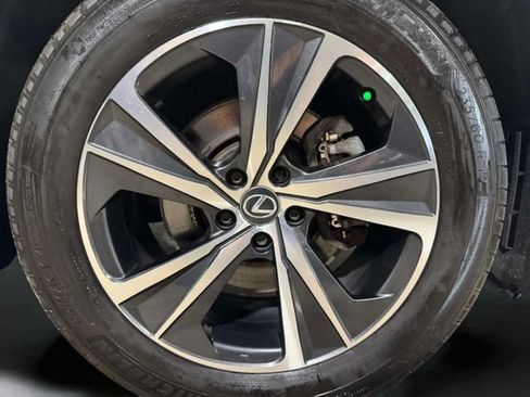 Used 2024 Lexus RX 350 Premium w/ Accessory Package (Z1) AWD/4WD image 33