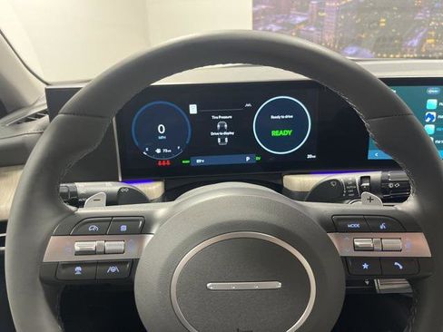 New 2025 Hyundai Sonata Limited image 12