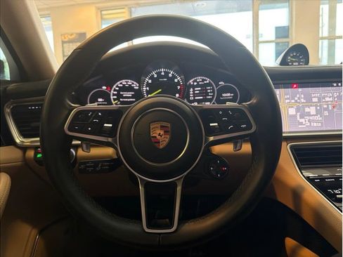 Used 2019 Porsche Panamera 4 AWD/4WD image 18