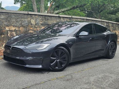 Used 2025 Tesla Model S AWD/4WD image 5
