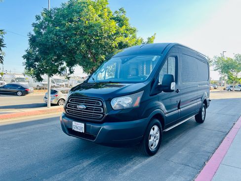 Used 2017 Ford Transit 250 148 Medium Roof RWD image 1
