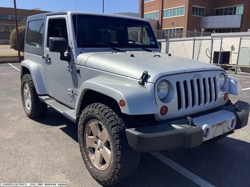 Used 2009 Jeep Wrangler Sahara w/ Trailer Tow Group AWD/4WD image 3