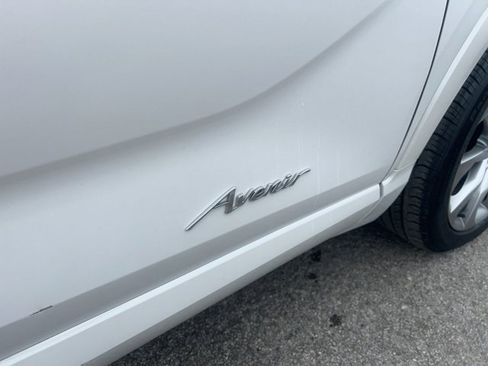 Used 2024 Buick Encore GX Avenir w/ Avenir Technology Package image 6